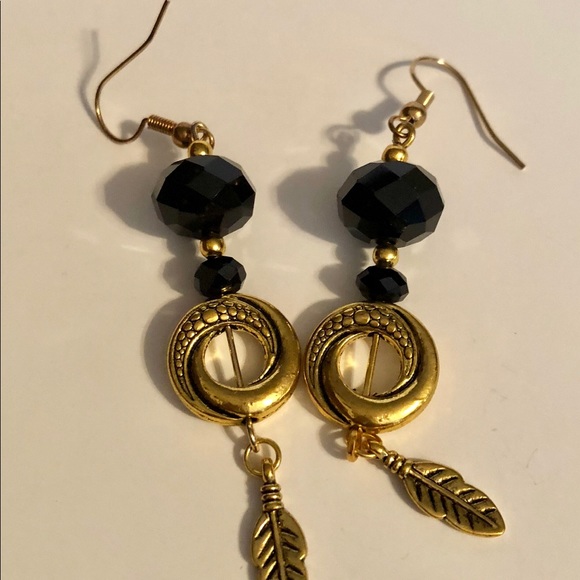 Handmade Pewter Dangle Earrings 2” Long - Picture 4 of 4